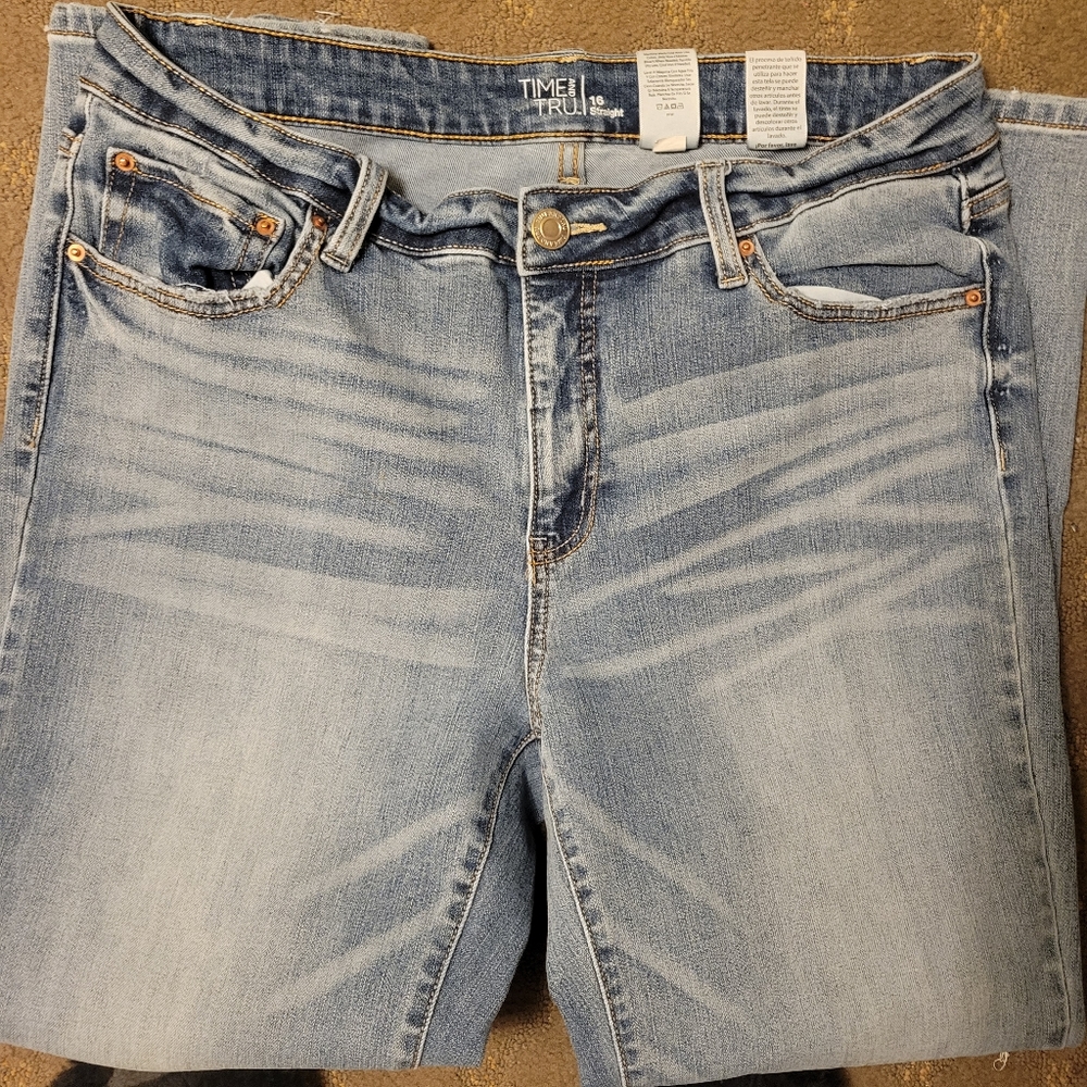 jeans